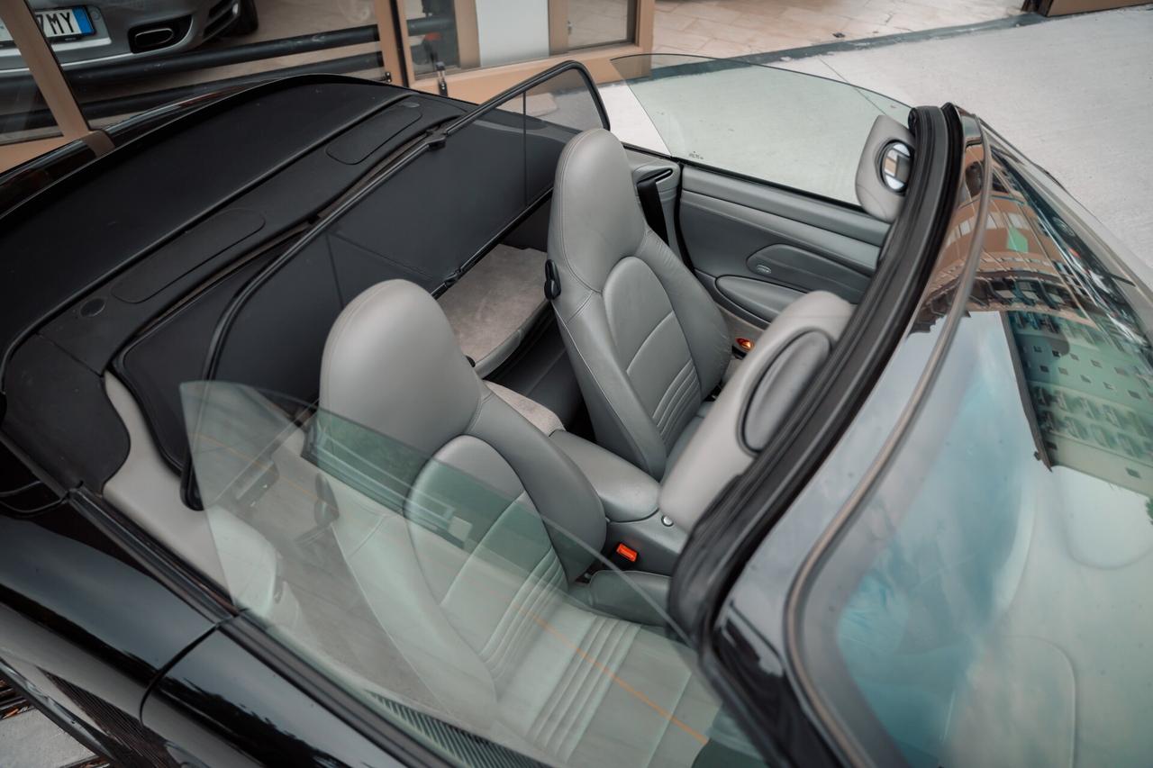 Porsche 911 Carrera cat Cabriolet