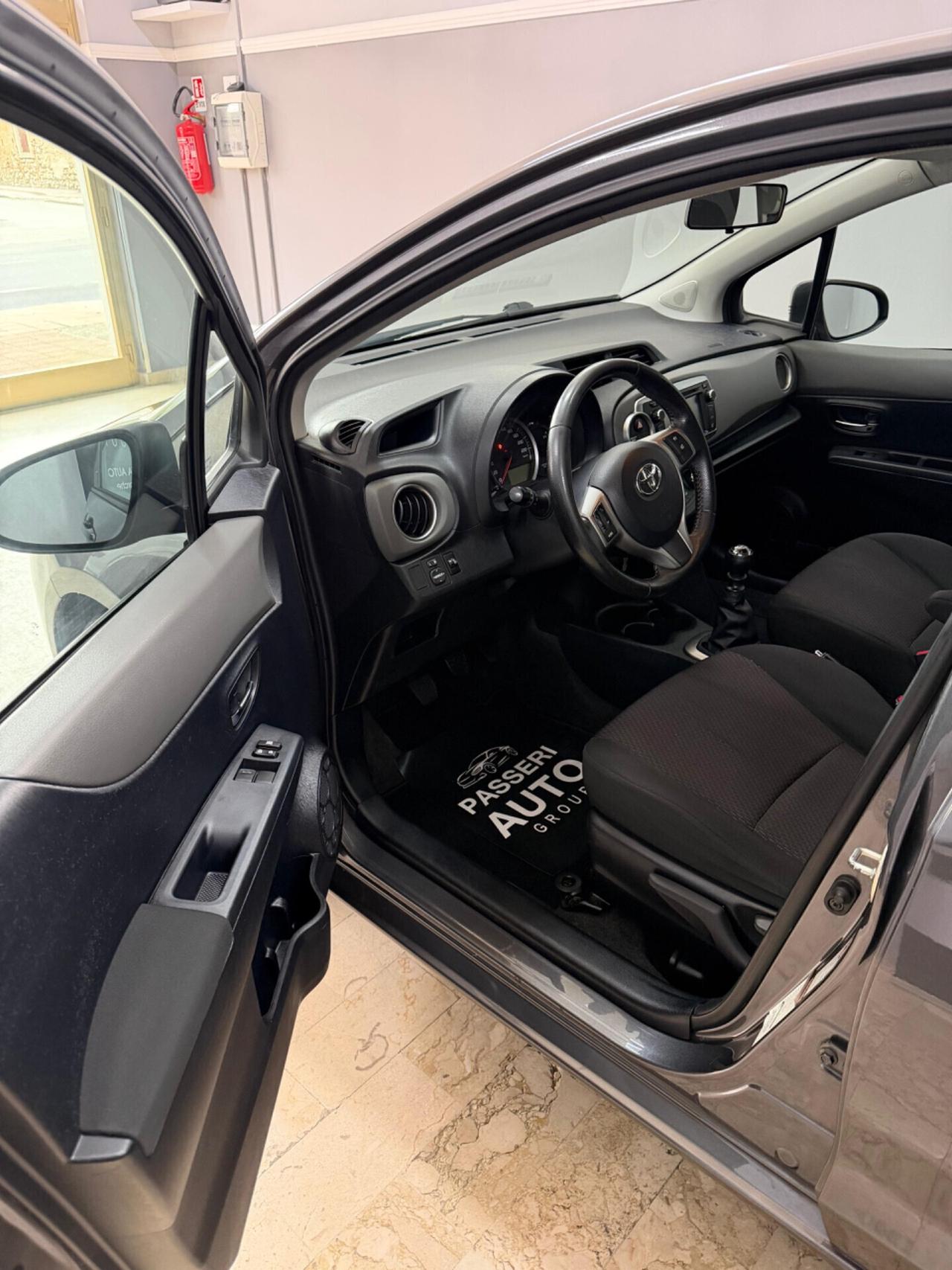 Toyota Yaris 1.4 D-4D 5 porte Lounge