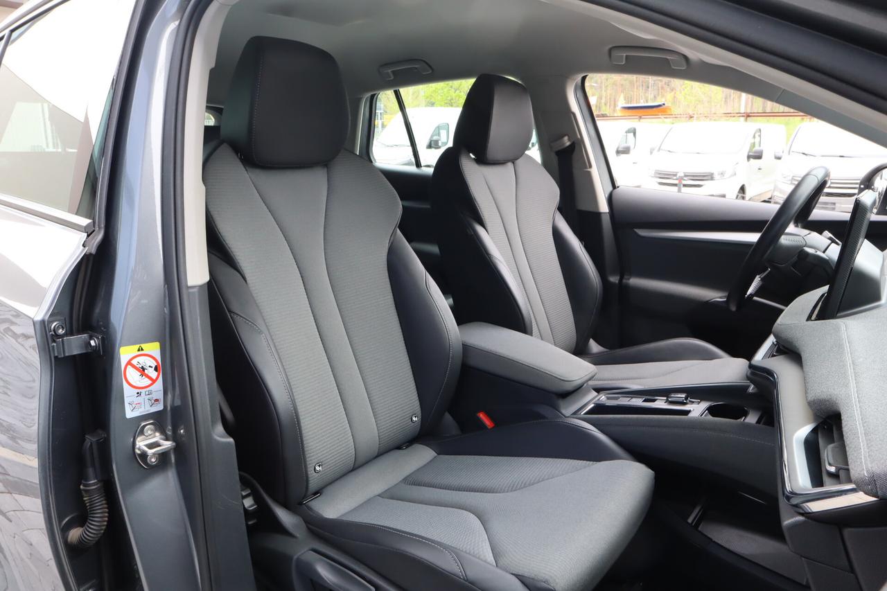 Skoda Enyaq iV iV60 180CV CAMERA DIGITAL NAVI LED 19"