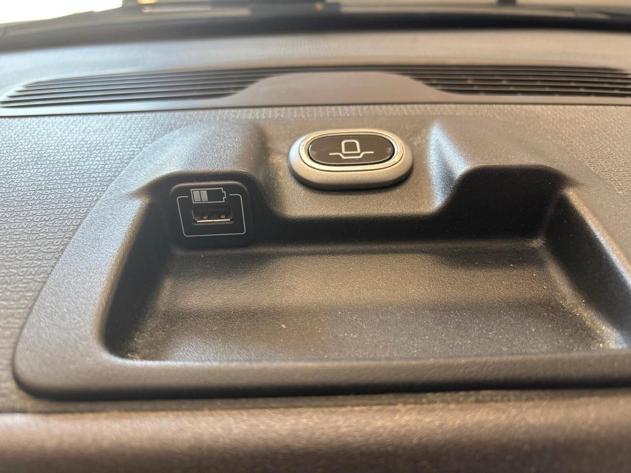 FIAT PANDA CROSS 4X4 ANNO 2018 DS 1.3 ADATTA NEOPATENTATI KM 119 MILA