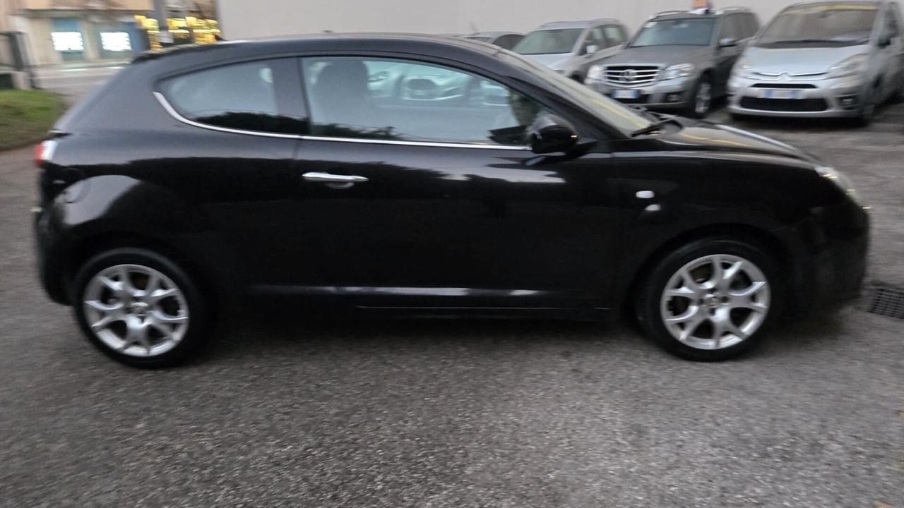 Alfa Romeo MiTo 1.3 JTDm-2 95 CV S&S Distinctive