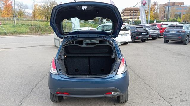 LANCIA Ypsilon *PROMO* 1.0 5 porte S&S Hybrid Ecochic Silver