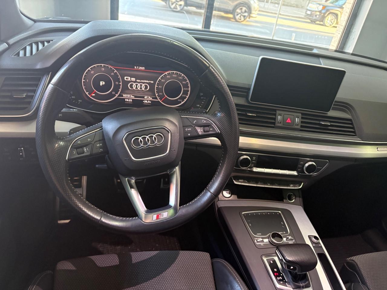 Audi Q5 2.0 S tronic - S Line - TETTO PANORAMICO