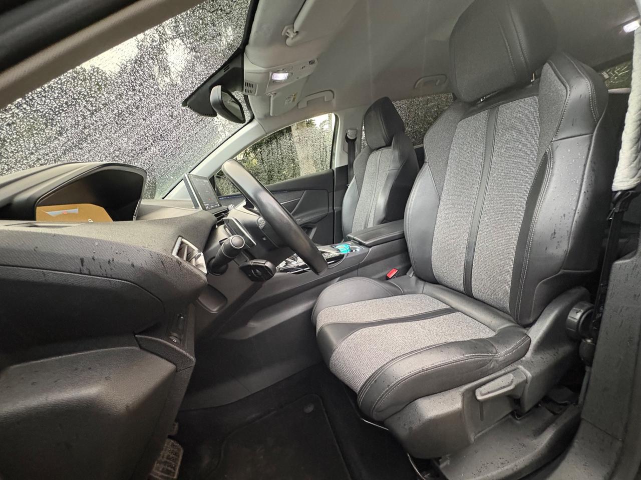 Peugeot 5008 1.5 bluehdi Allure(MOTORE 40.000KM)