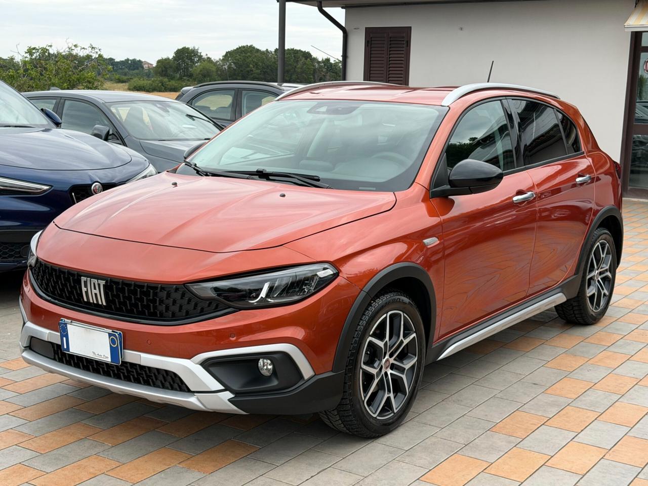 Fiat Tipo New 1.6 M.JET 130 cv. 5 porte CROSS (Nav)