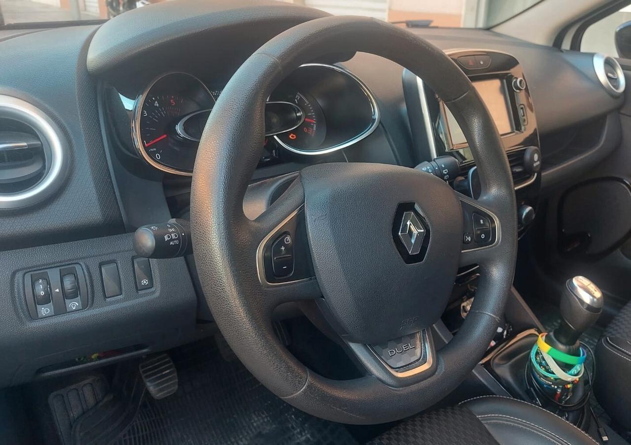 Renault Clio 1.5 dCi 90cv Duel *FULL LED