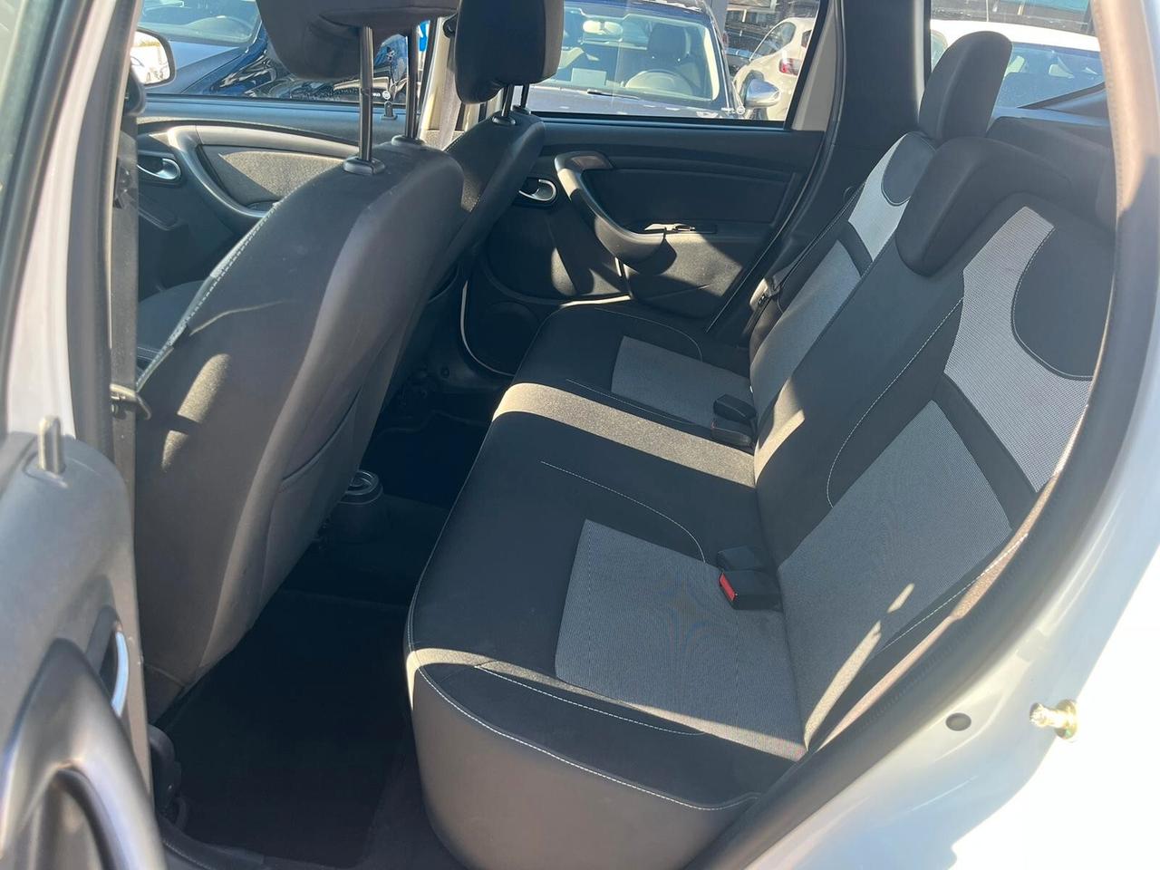 Dacia Duster GPL DI SERIE - 1 PROPRIETARIO