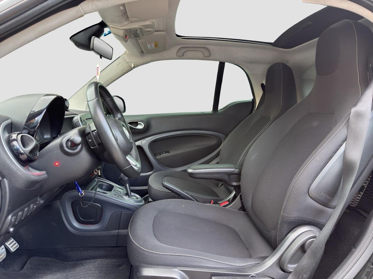 Smart ForTwo 0.9 twinamic 90cv Passion automatica Tetto 2018
