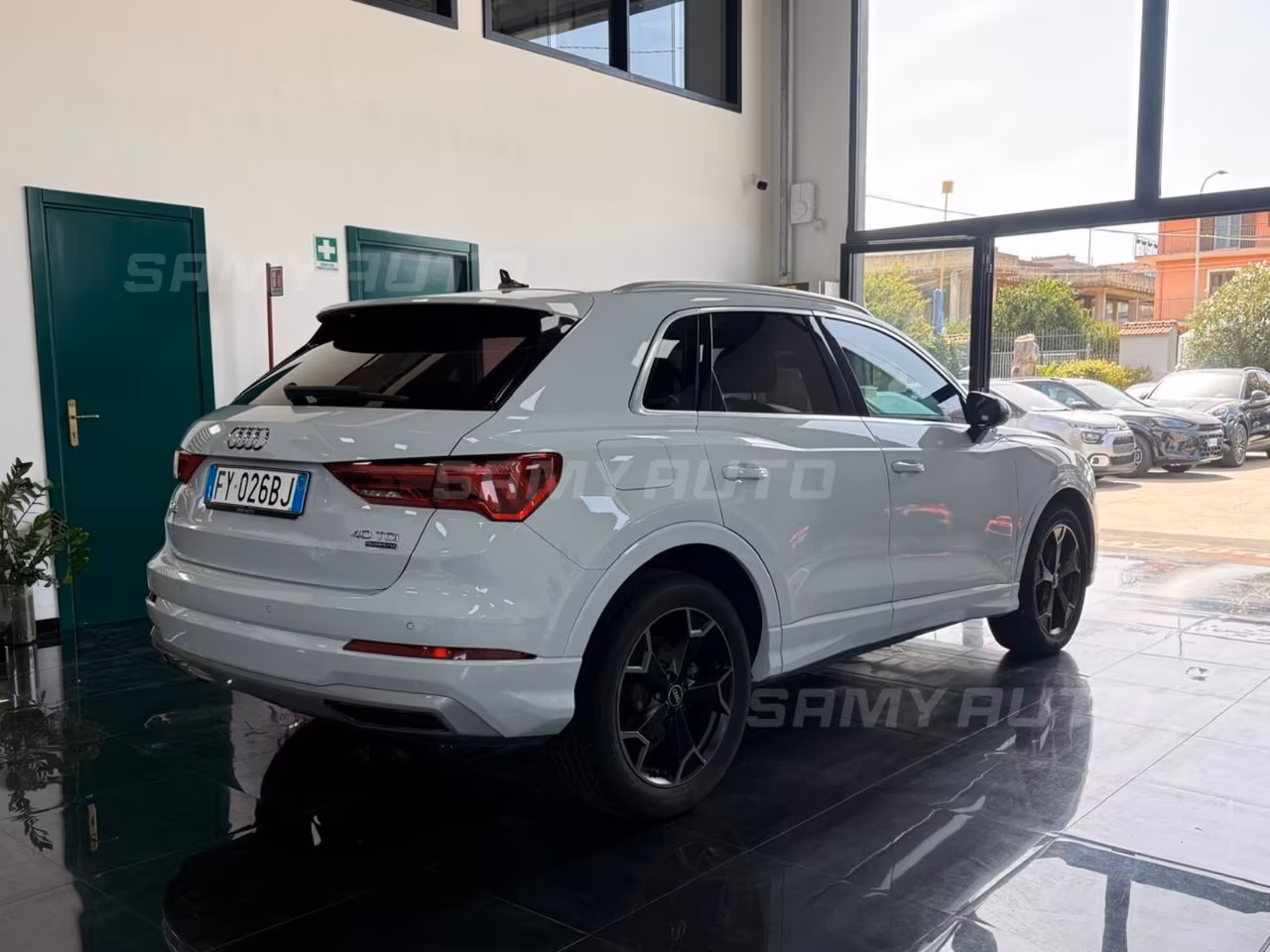 Audi Q3 40 TDI quattro S tronic Business Advanced