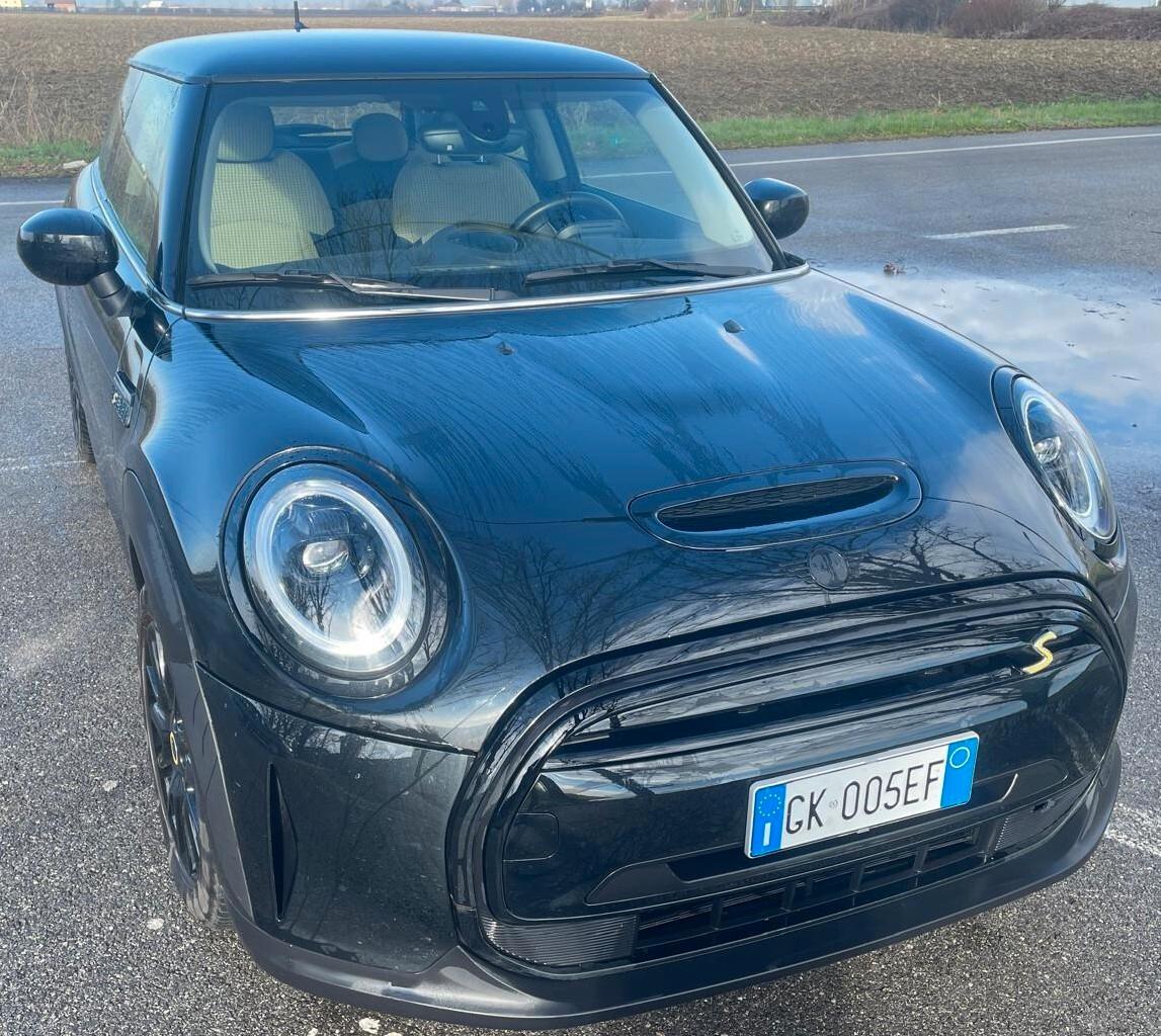 Mini Full Electric Cooper SE Yours