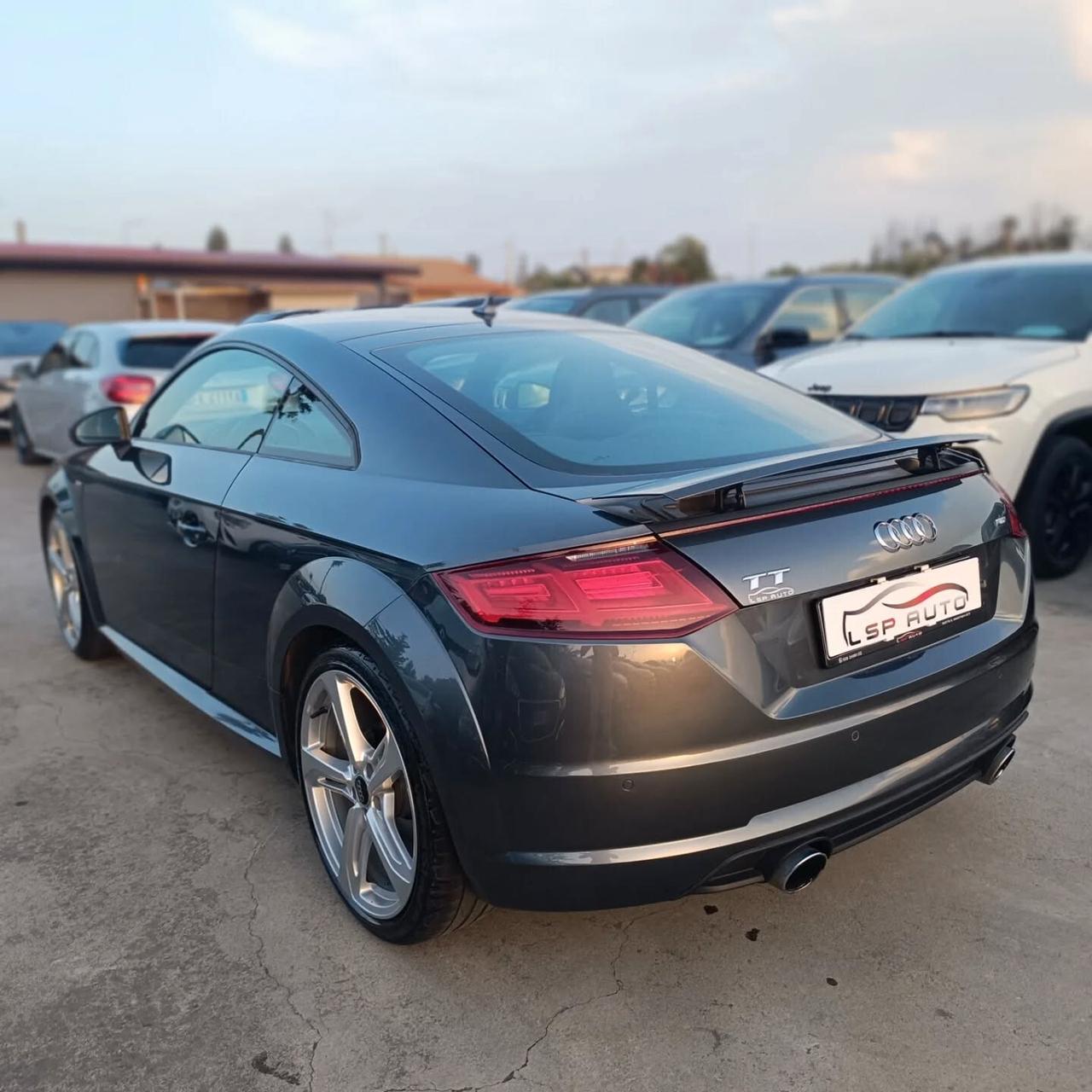 Audi TT SLINE MANUALE INTROVABILE