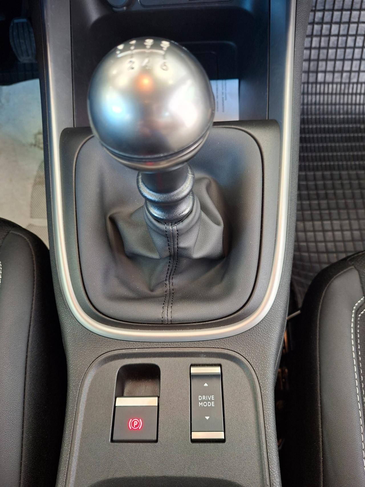 Jeep Avenger 1.2 Turbo 100 CV Altitude