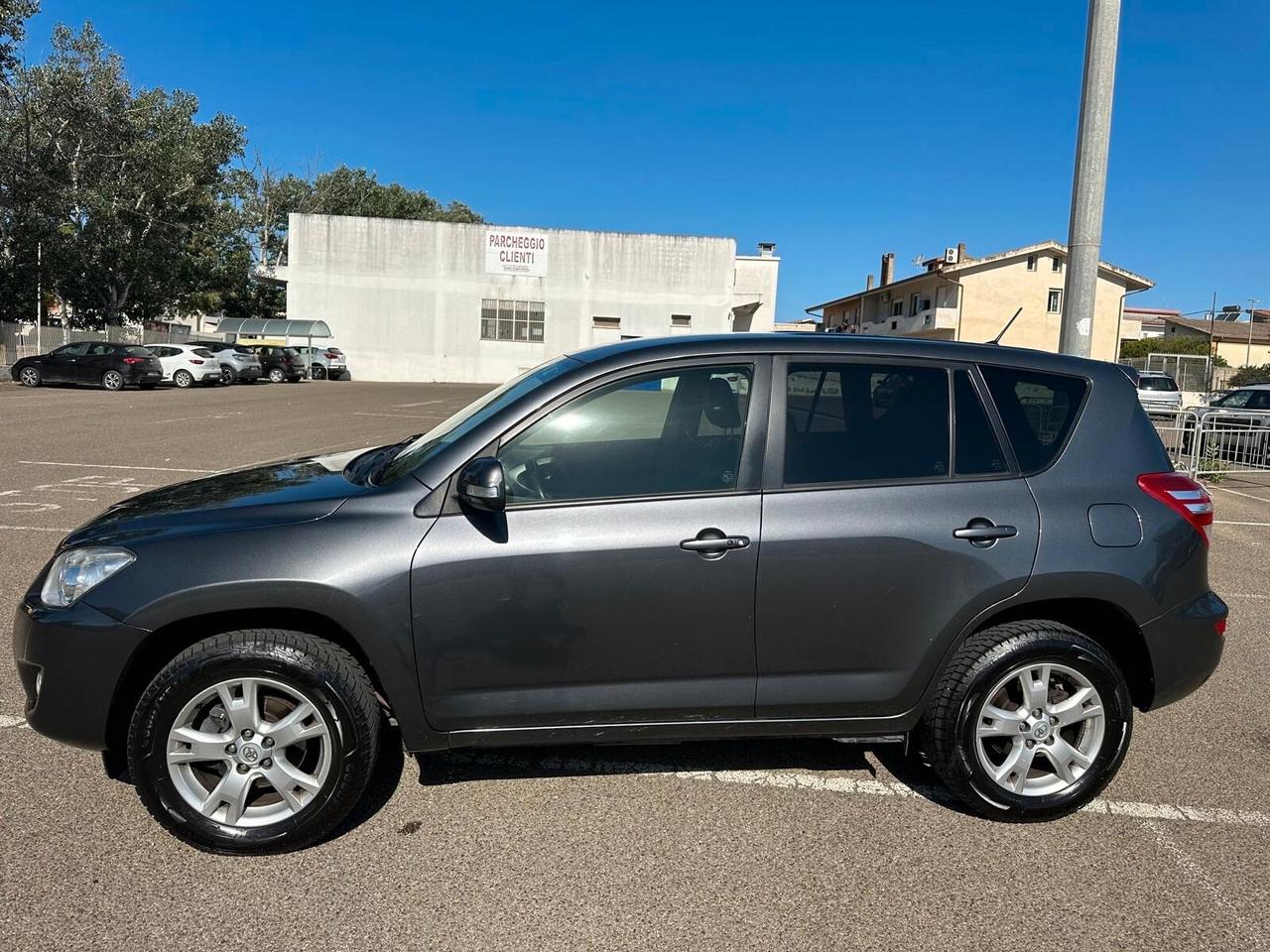 Toyota RAV 4 RAV4 2.2 D-4D 150 CV DPF Luxury