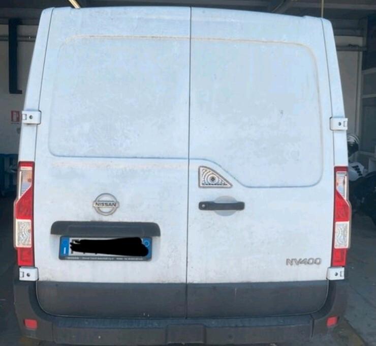 Nissan NV 400 l1 h1