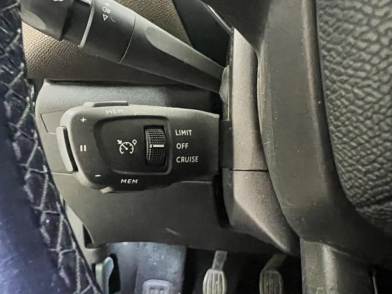 Ds DS3 3 Crossback 1.5 BlueHDi 100 So Chic