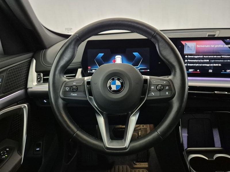 BMW X1 U11 sdrive18d X-Line Edition Signature auto