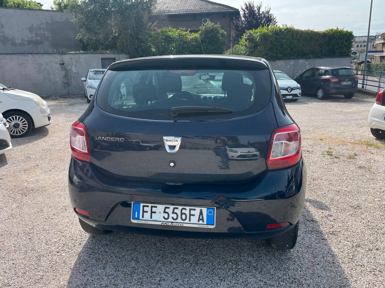 Dacia Sandero 0.9 TCe 12V T-GPL 90 Start&Stop SS Lauréate Family