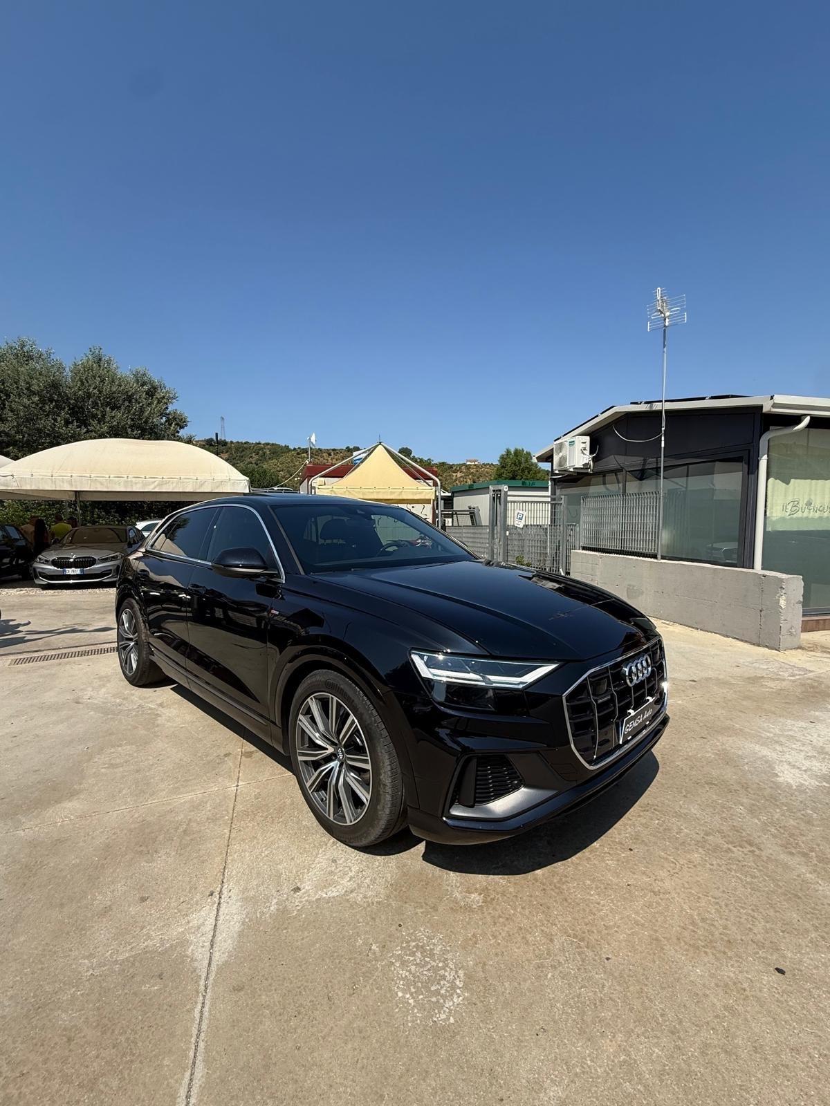 Audi Q8 50 TDI 286 CV quattro tiptronic Sport