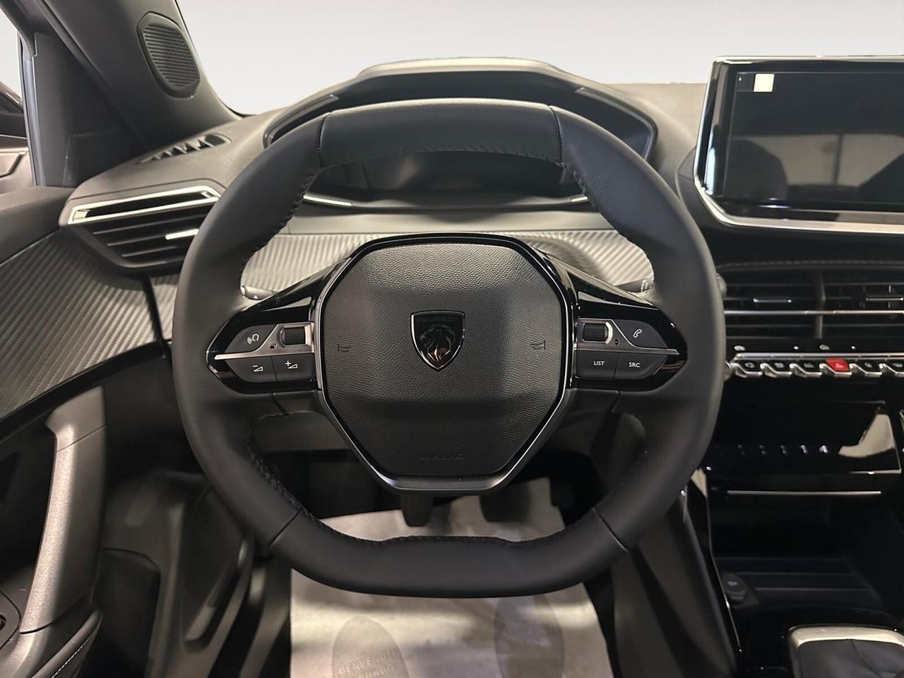 Peugeot 2008 PureTech 100 S&S Allure