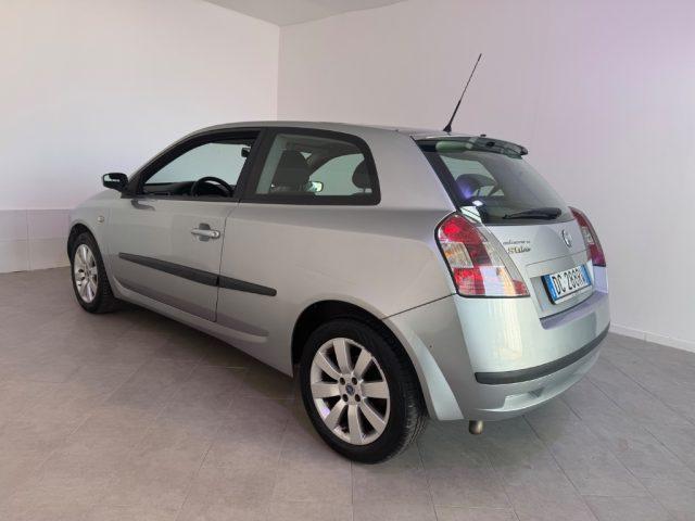 FIAT Stilo 1.6i 16V 3 porte Dynamic