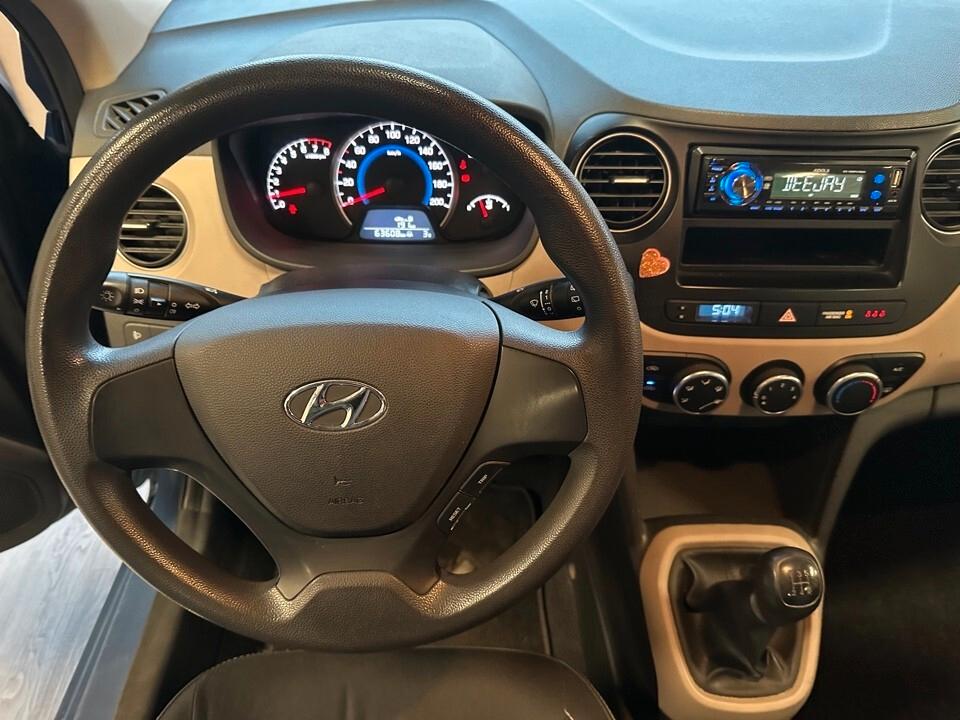 Hyundai i10 1.0 5p Unico Proprietario - Neopatentati