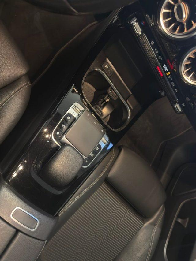 MERCEDES-BENZ A 180 d Executive