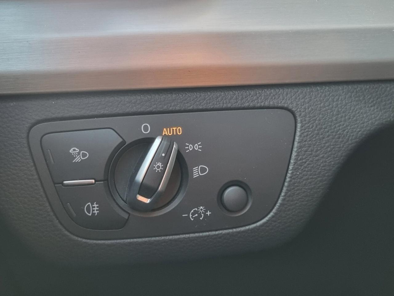 Audi Q5 Sportback 40 TDI quattro S tronic line plus