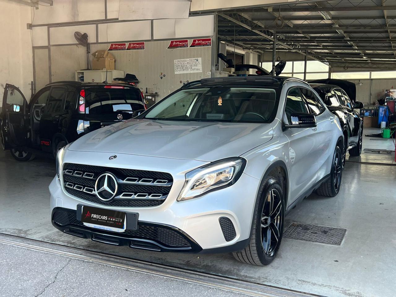 Mercedes-benz GLA 200D 136CV +TETTO 47.000KM
