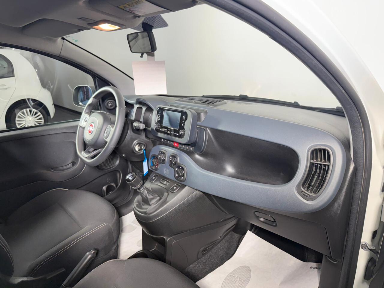 Fiat Panda 1.0 FireFly S&S Hybrid IVA ESPOSTA