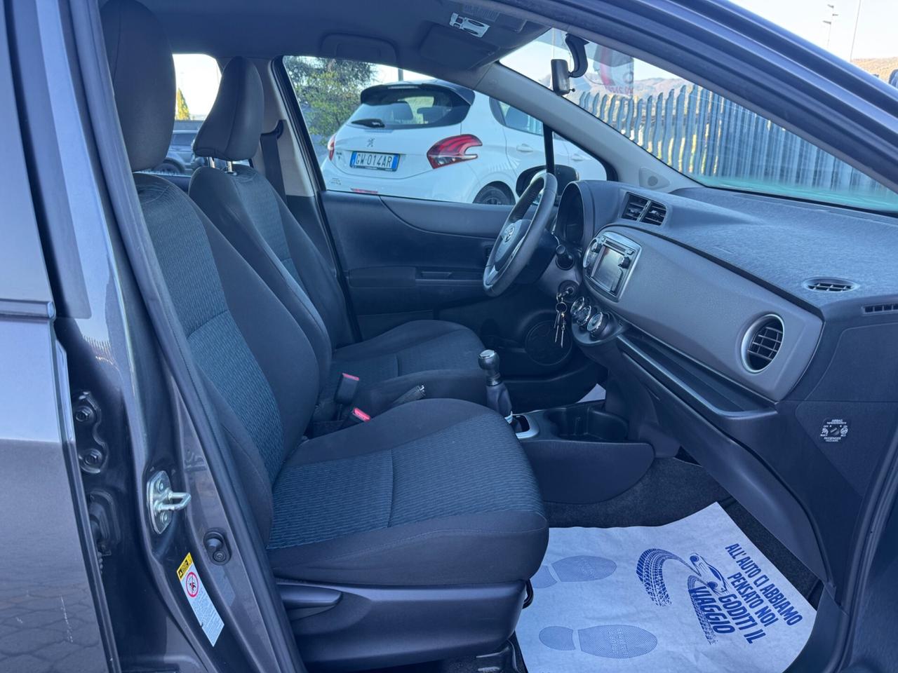 Toyota Yaris 1.0 5 porte Lounge