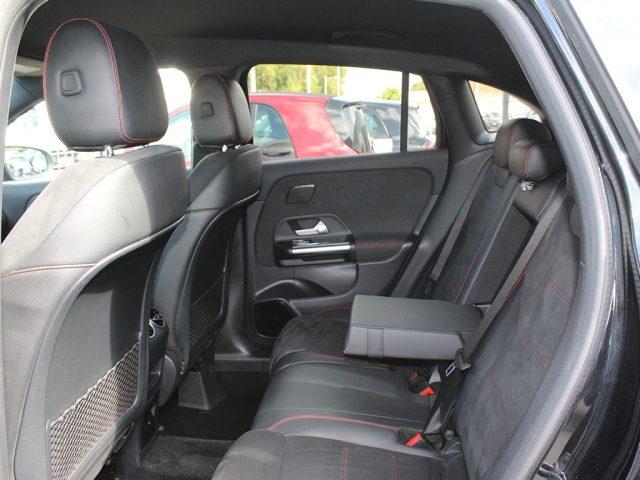 MERCEDES-BENZ GLA 200 d Automatic 4Matic Premium