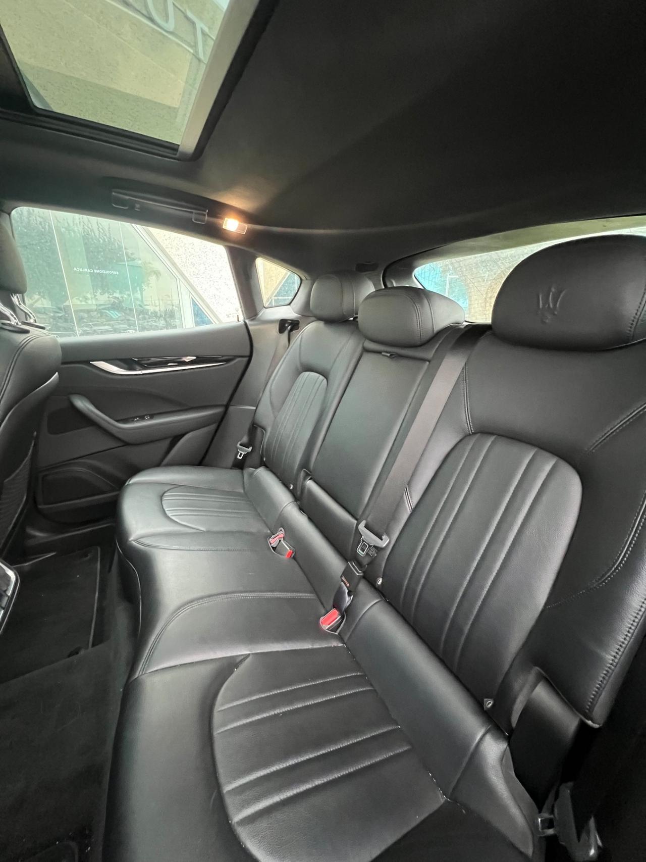 Maserati Levante V6 275cv Q4