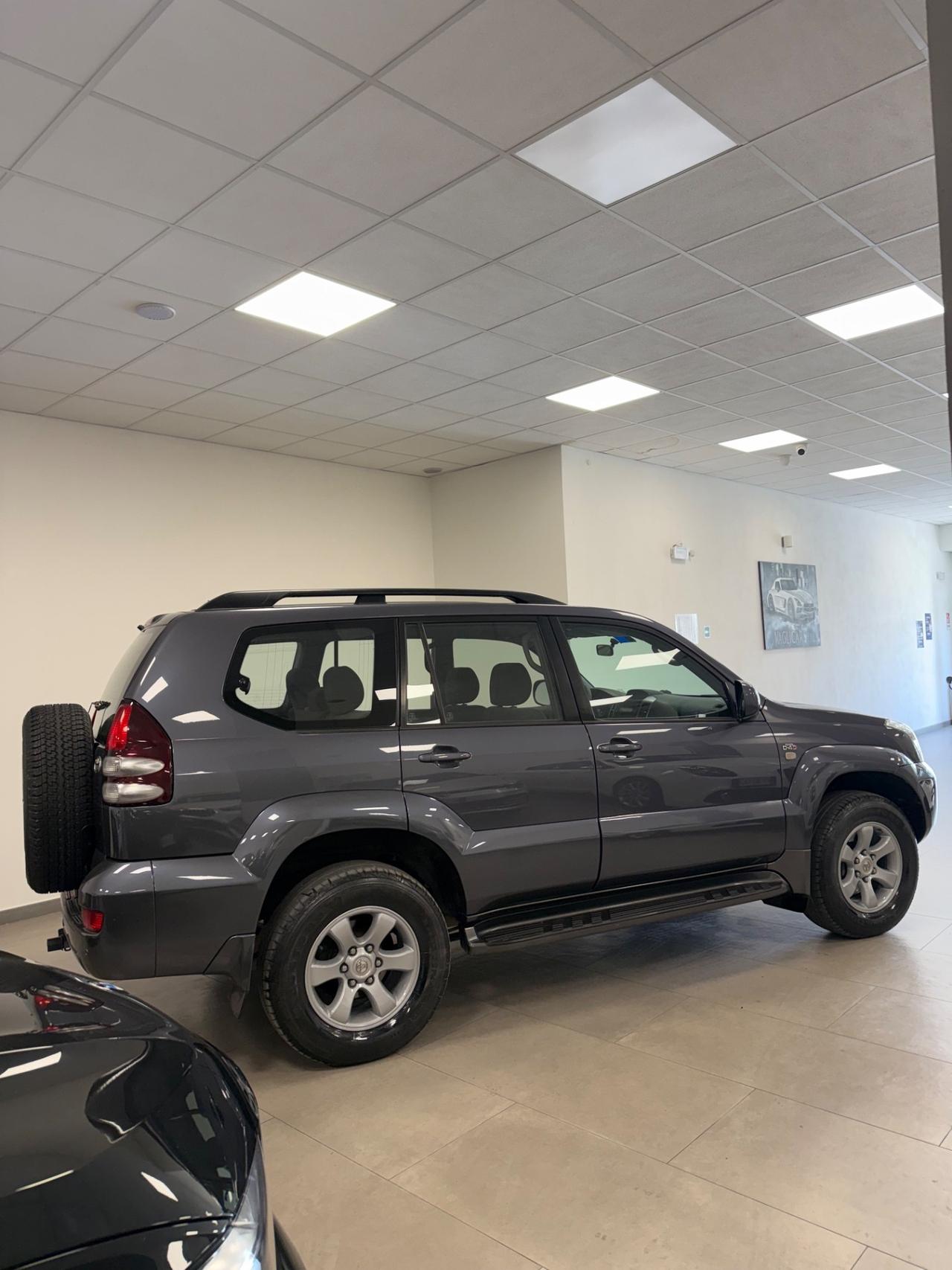 Toyota Land Cruiser 3.0 D-4D 16V cat 5 porte Sol