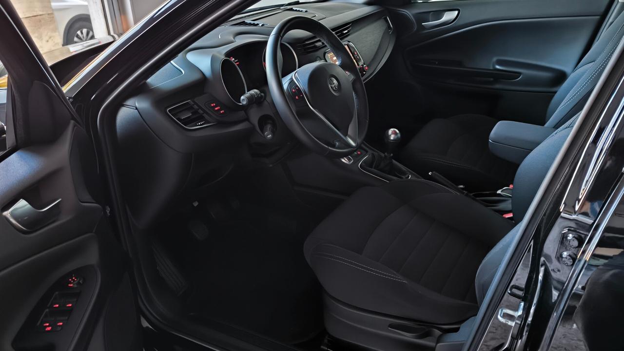 Alfa Romeo Giulietta 1.6 JTDm 120 CV Business