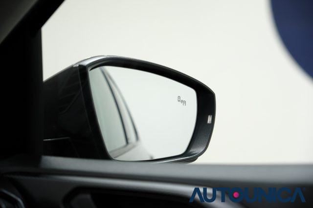 VOLKSWAGEN T-Cross 1.0 TSI 110 CV DSG ADVANCED NEOPATENTATI