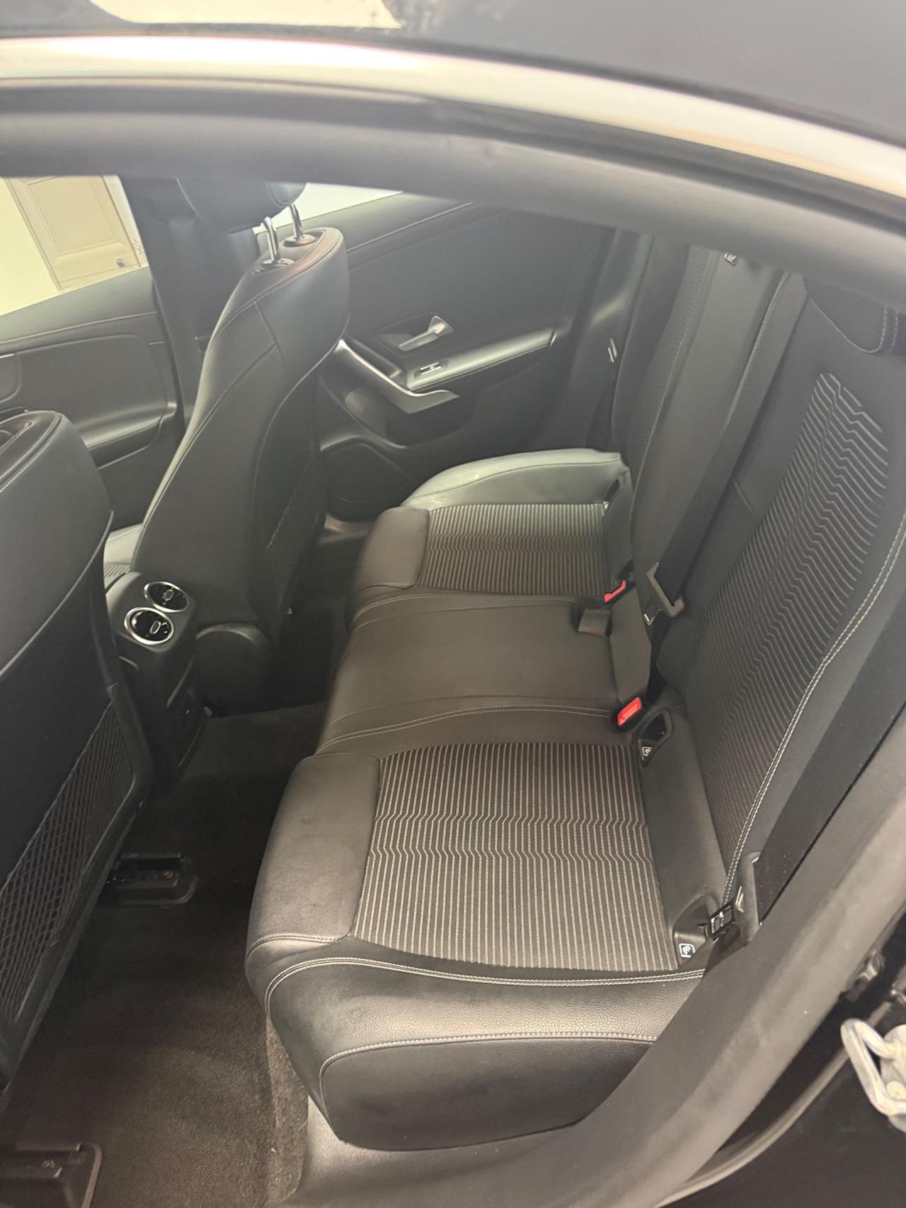 Mercedes-benz CLA 220 d Automatic Premium