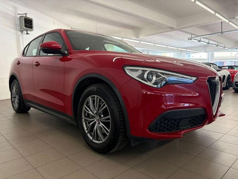 Alfa Romeo Stelvio 2.2 Turbo Diesel 160CV Business AT8 RWD