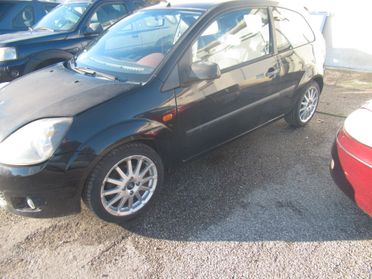 Ford Fiesta Fiesta 1.6 TDCi 3p. Sport Gomme nuove