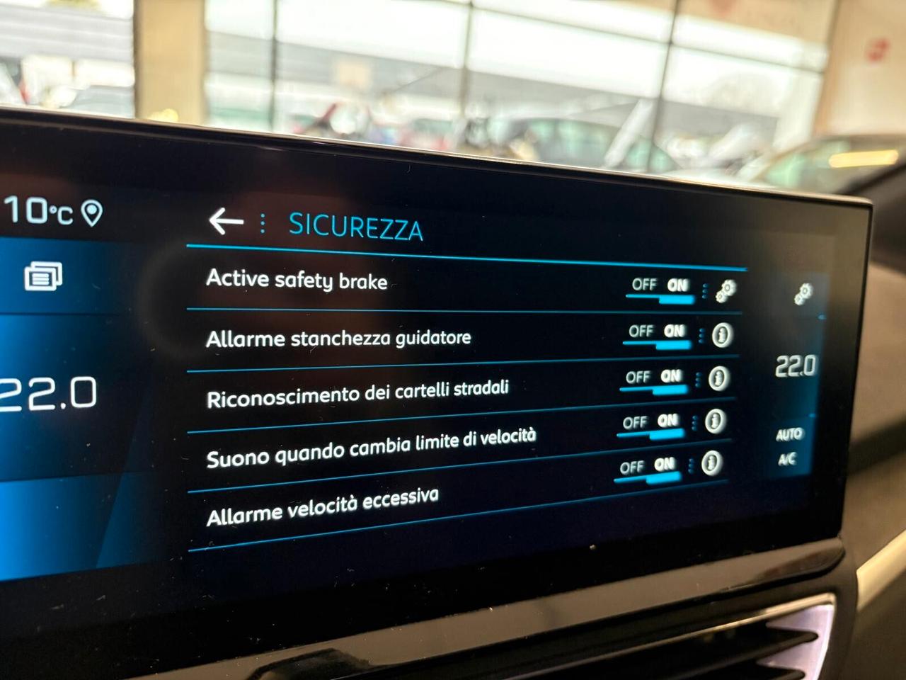 Peugeot 5008 ALLURE PACK BlueHDi 130 EAT8 7 p. SPOTICAR