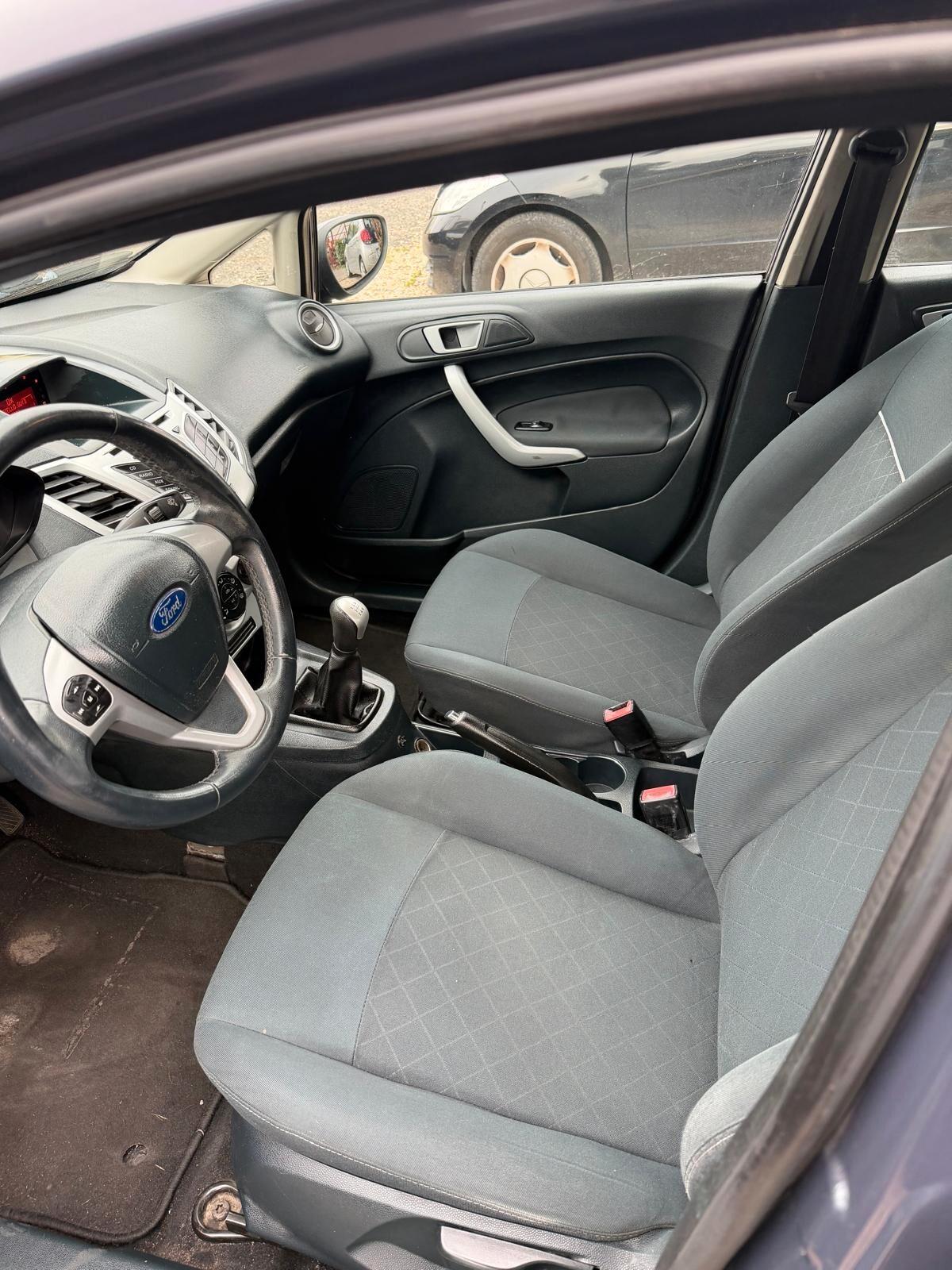 Ford Fiesta 1.2 82 CV 5 porte Titanium