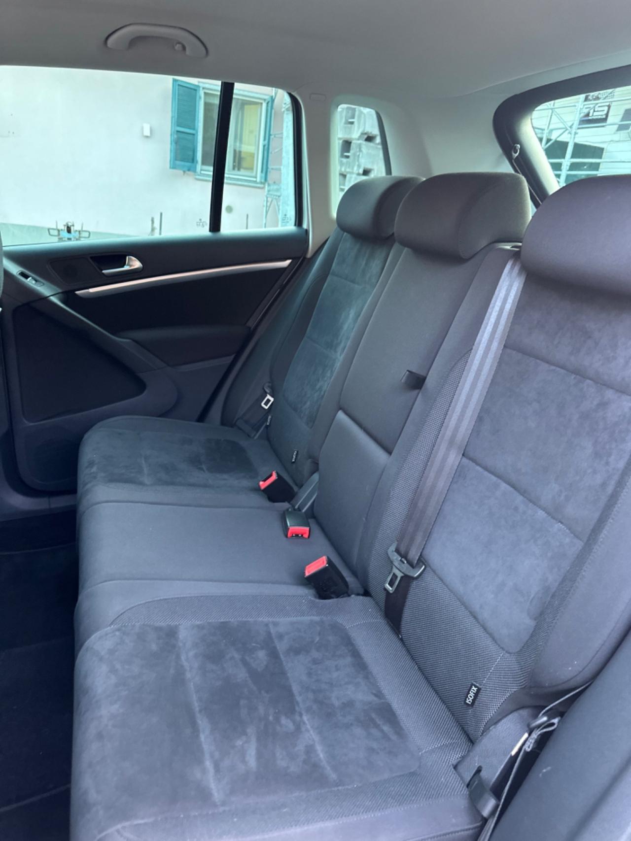 Volkswagen TIGUAN 2.0 TDI 140 CV POCHIKM 4MOTION UNIPR