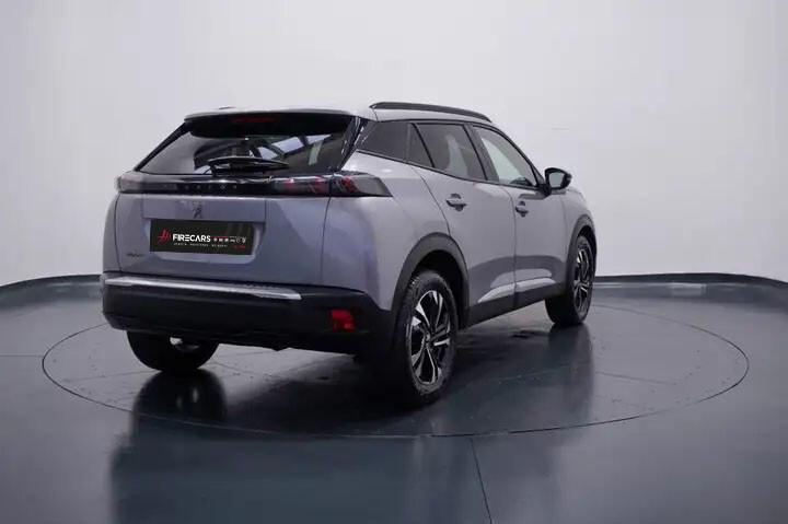 Peugeot 2008 PureTech 100CV S&S Allure PACK