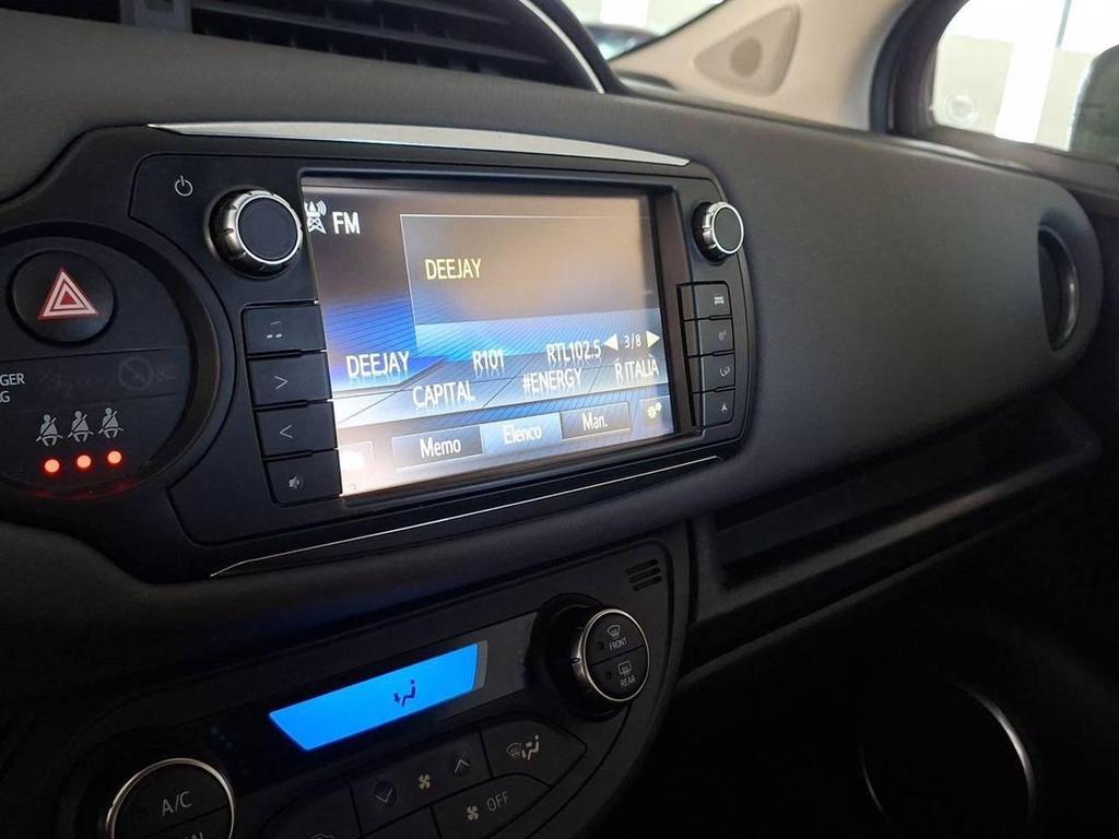 Toyota Yaris 5 Porte 1.5 Hybrid Active CVT