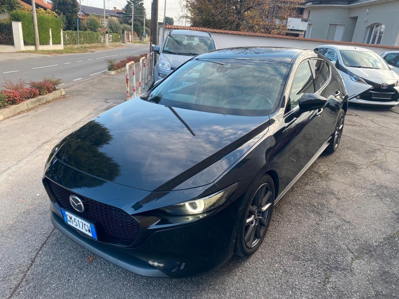 Mazda 3 Mazda3 2.0L e-Skyactiv-X M Hybrid 4p. Exclusive