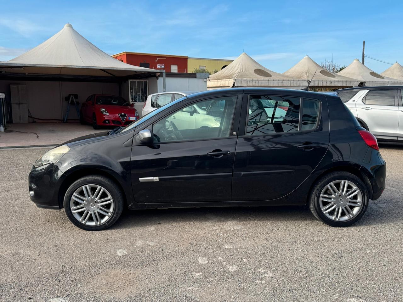 Renault Clio 1.5 dCi 75CV 5 p Dynamique - 2011