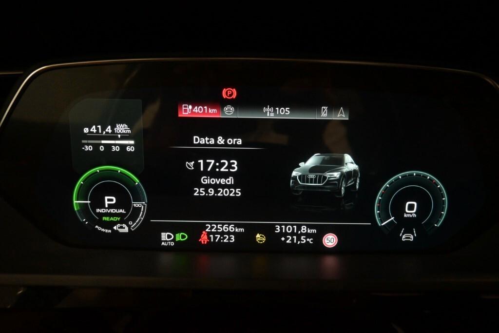 Audi Q8 e-tron 215CV SPB 55 QUATTRO S-LINE EDITION ( FARI LED - PDC CERCHI 21 TETTO PANORAMICO APR. )