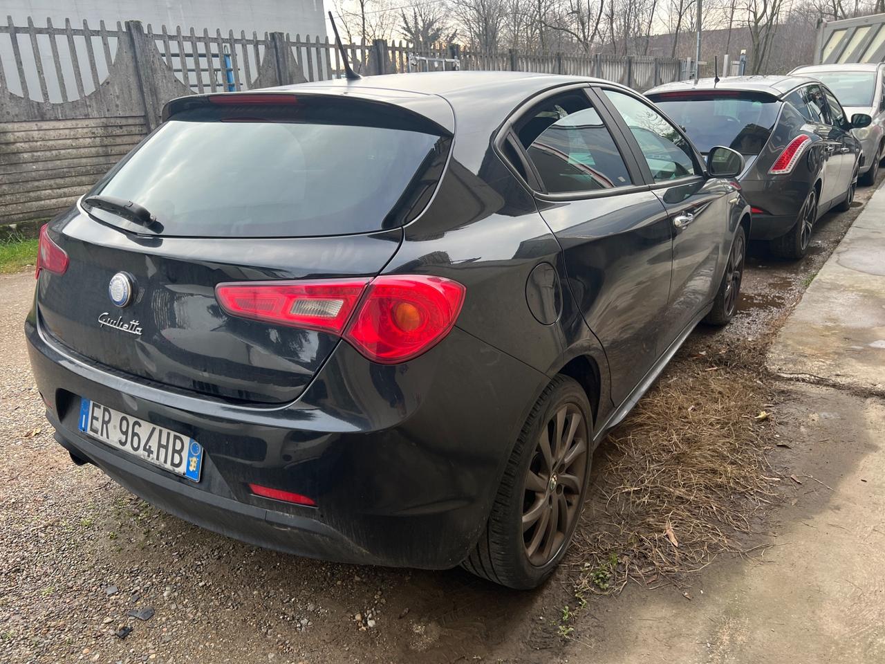 Alfa Romeo Giulietta 1.6 JTDm-2 105 CV Distinctive