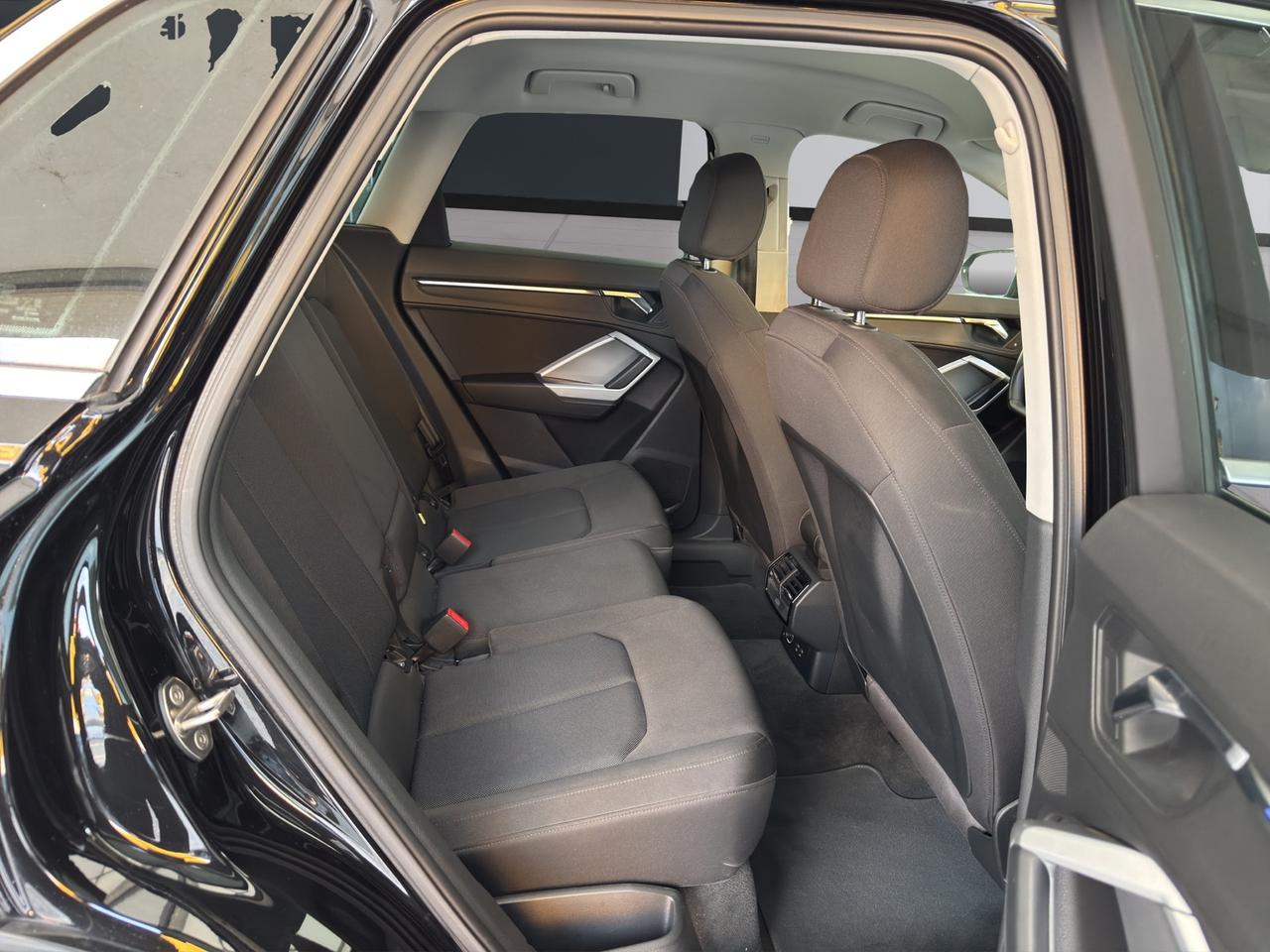 AUDI Q3 40 TDI QUATTRO S TRONIC S LINE