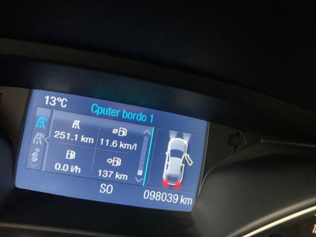 FORD Kuga 1.5 EURO 6 BENZINA Titanium DOPPIO TRENO GOMME