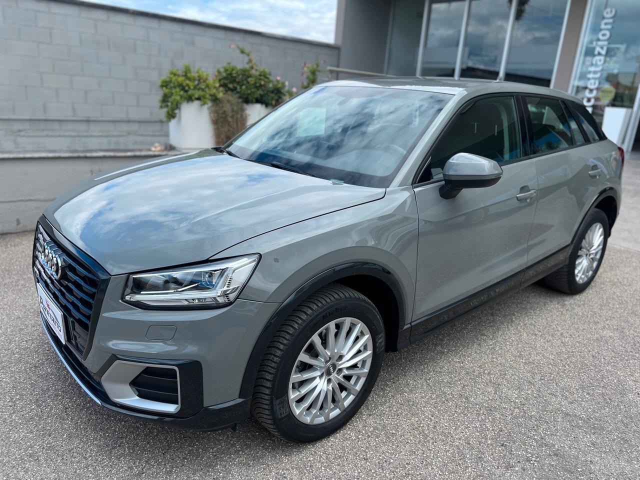 Audi Q2 2.0 tdi 150cv Design quattro s-tronic NAVI/LED/17;